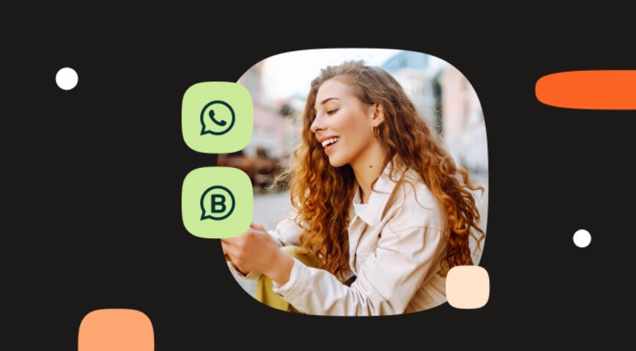 Mujer con teléfono en las manos, bonita sonrisa e ícono de mensaje en la imagen.