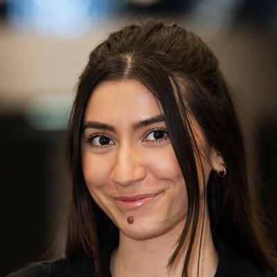 Kami Kosharova